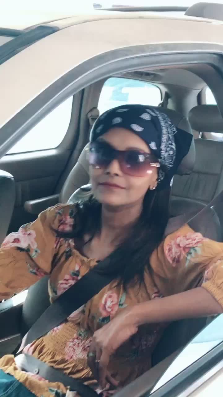 @Urmila 🎶❤️