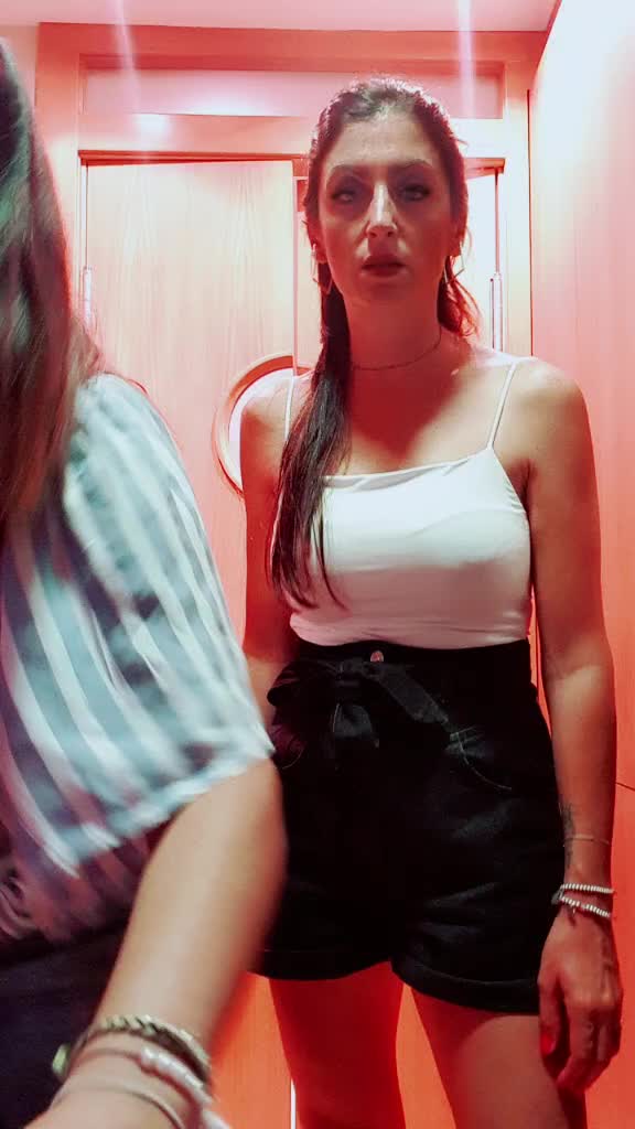 @Illana Maria