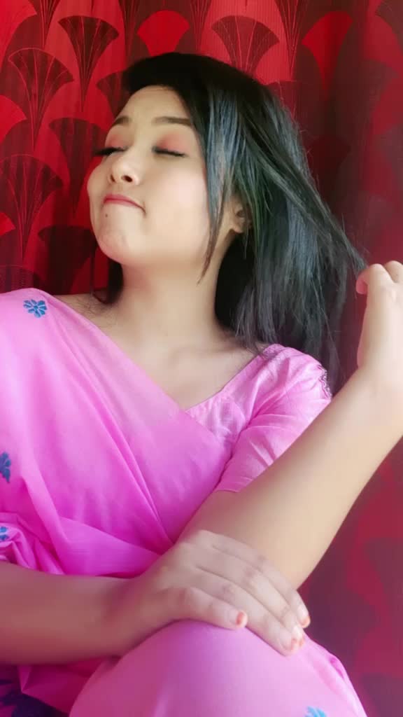 @Pari Parineeta Mili7