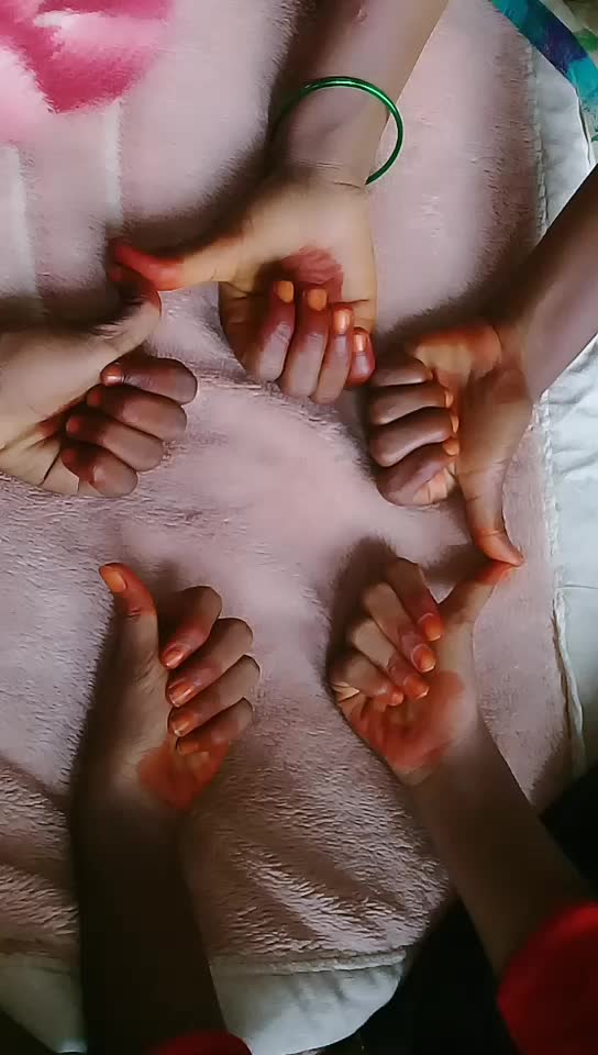 @Póťťí