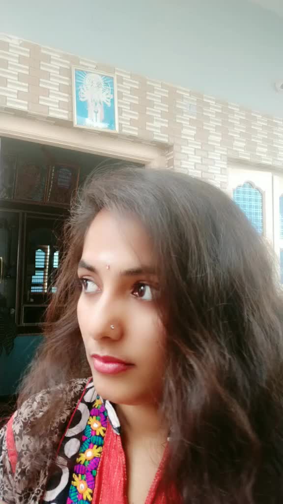 @😀