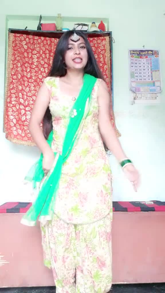 @Urvashi Chauhan