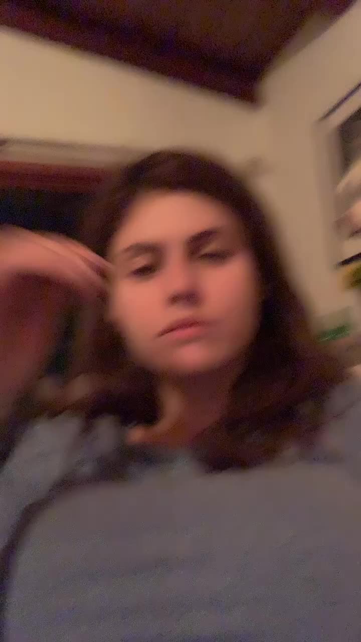 @Alexandra Daddario