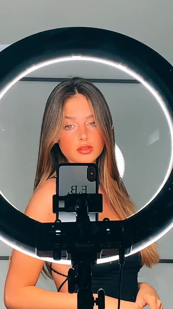 @Elisa Barranu
