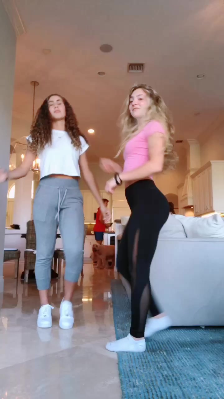 @brookesanfilippo