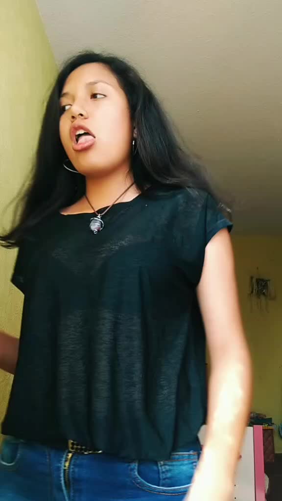 @&Auml;r&iuml;sh V&auml;zM&ouml;r