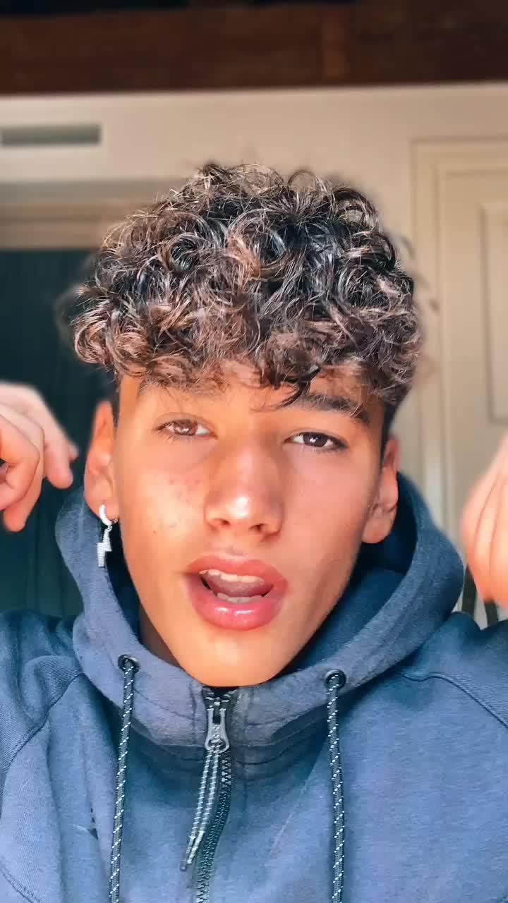 @G I O V A N N I🦋