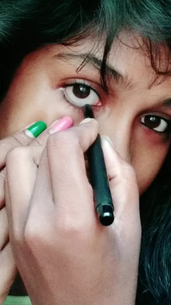 @Queen 👸 Jayashree