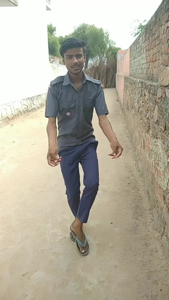 @Pawan prajapapat P A