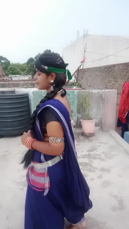 @Aarti_manikpuri😘