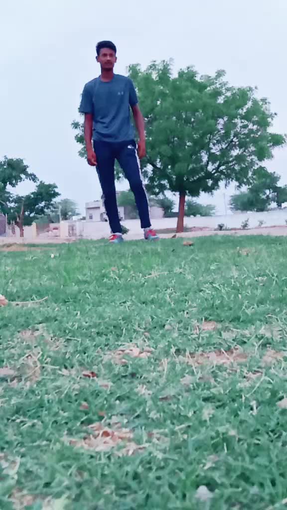 @Røshāñ