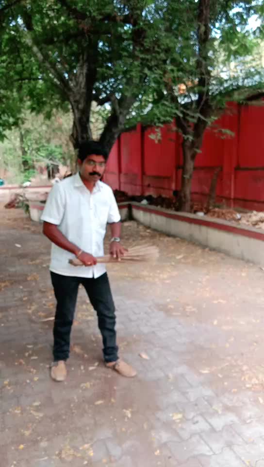 @கோ சரவணன்