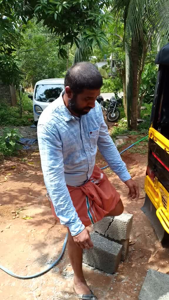 @സുരേഷ് കുമാരൻ