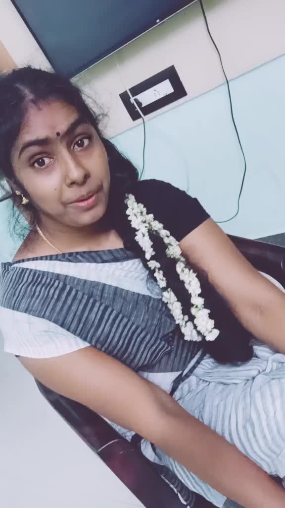 @Kavi🤩Malar