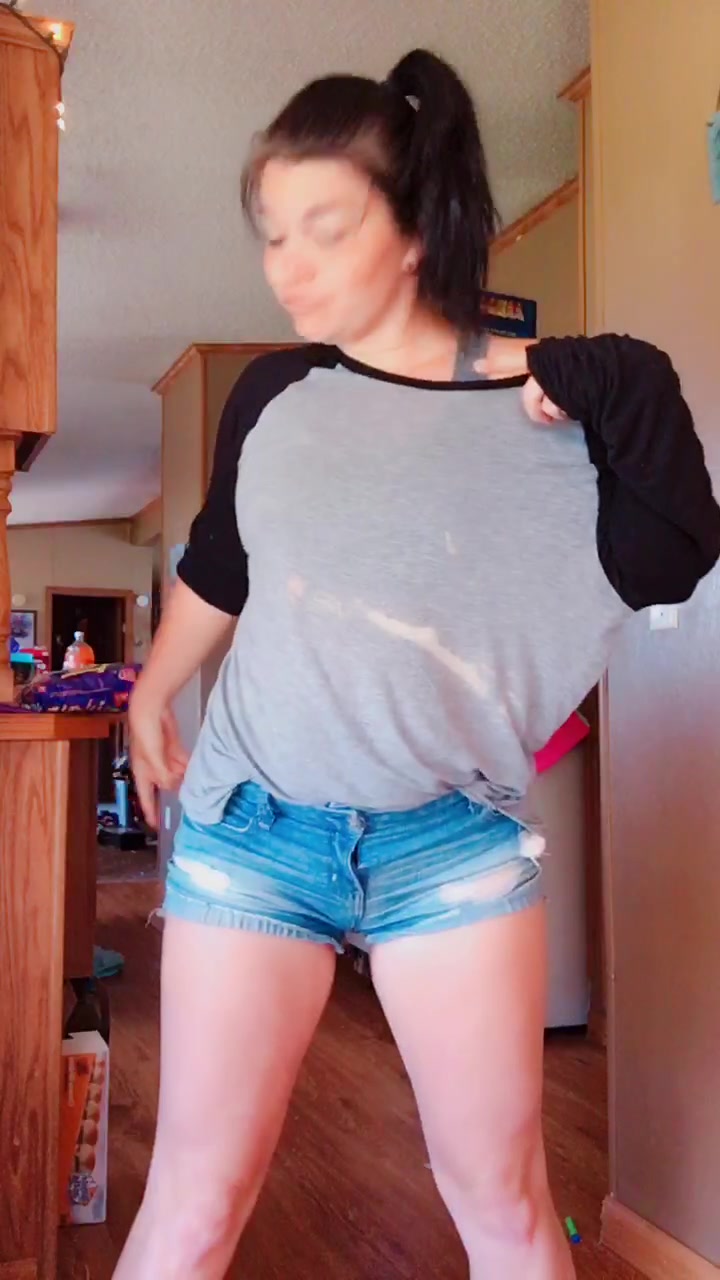 @Fingerlicknfunsized