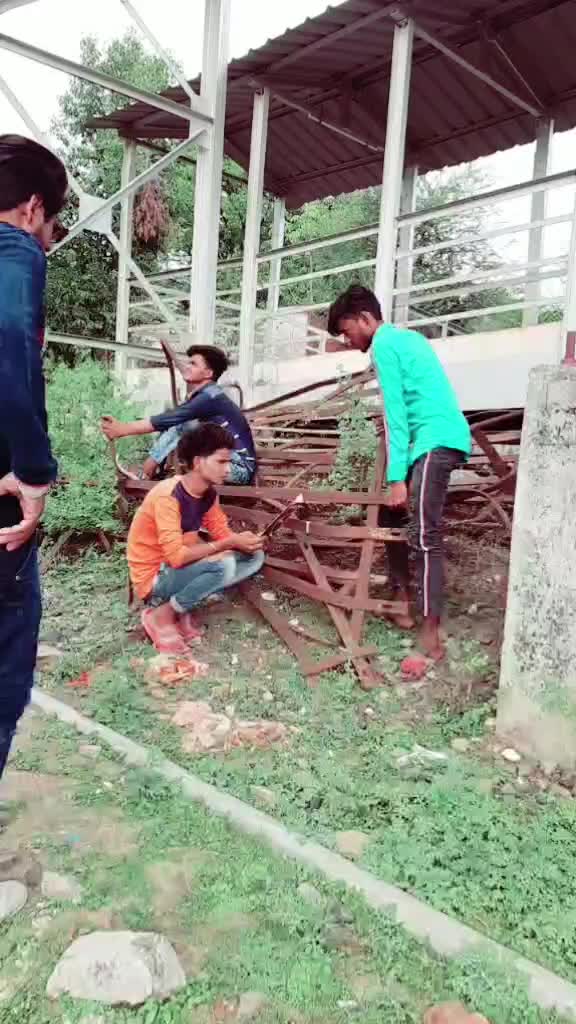 @Yaaron Ki Jaan Yaaro