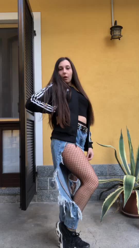 @Ledy