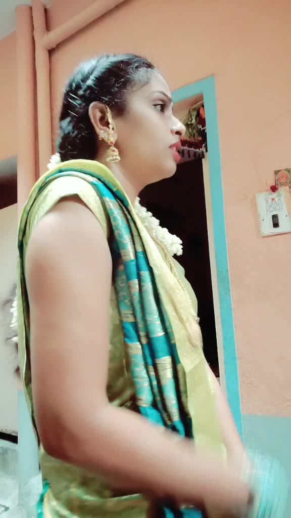 @Ashu chitti 💛💙💛