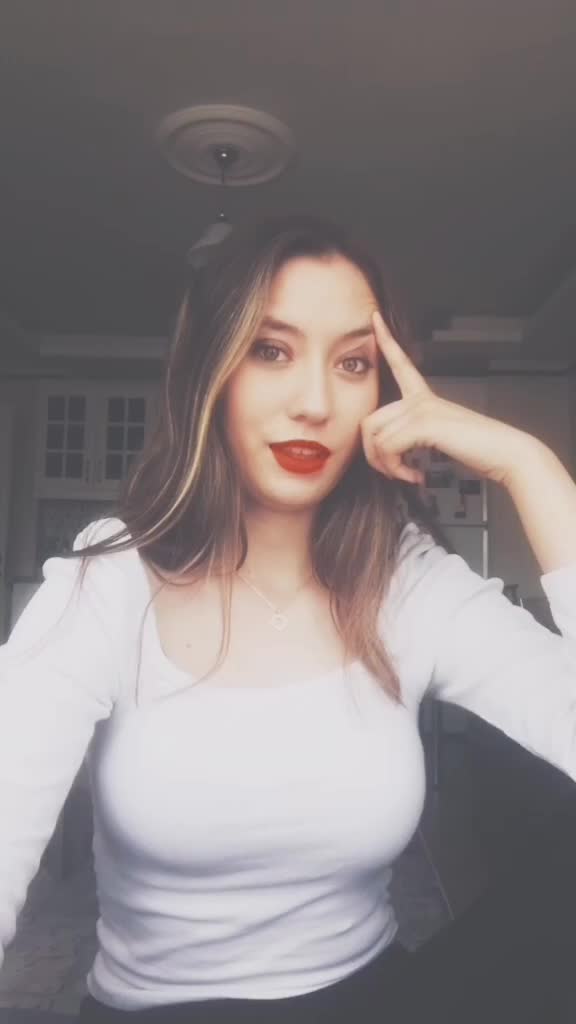 @Aleyna Minaz