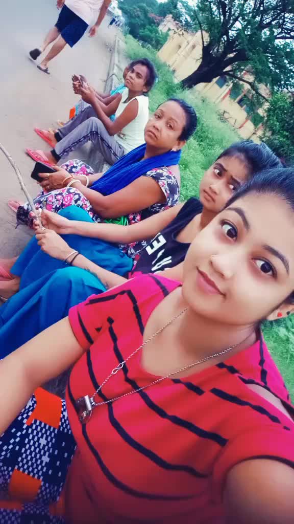 @💥💥Mishti Priya💥💥