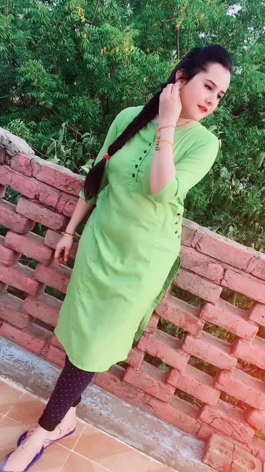@nia Chaudhary 😘