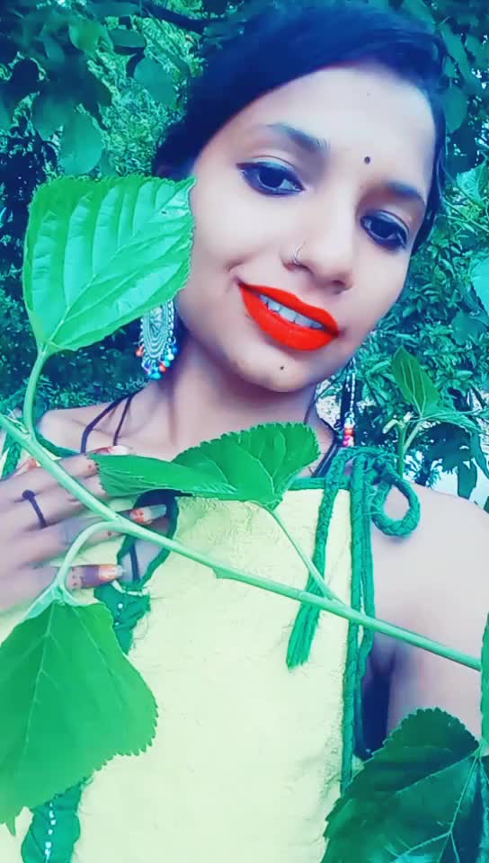 @Garhwali queen👸
