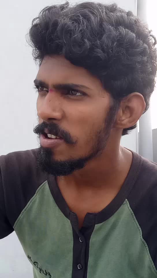 @Vamsi R&oslash;&ccedil;kz