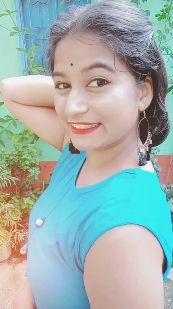 @Sayani_Deb