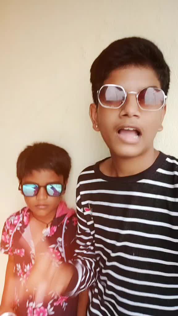 @M&reg;_K&iexcl;NG_F&iexcl;$H&pound;&reg;_BO&iexcl;**