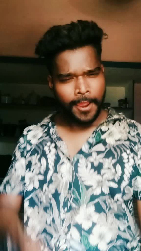 @Nøvüh Bênårjéë