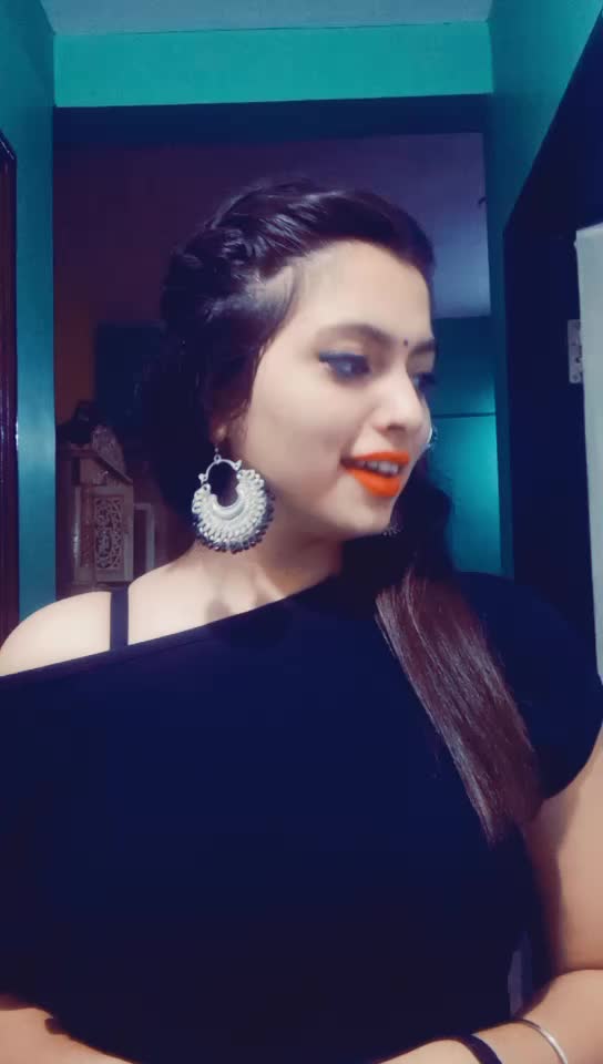 @_Diya_ makwana_