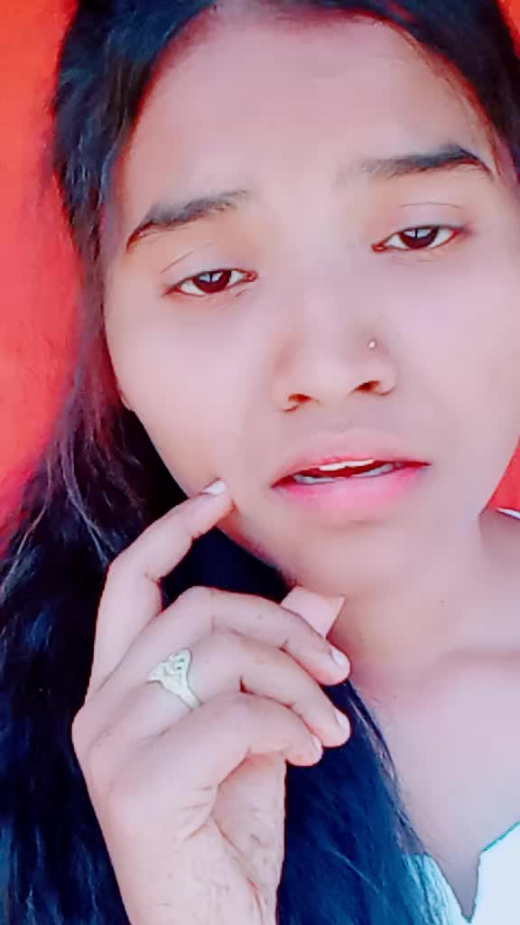 @😘smiling queen😘