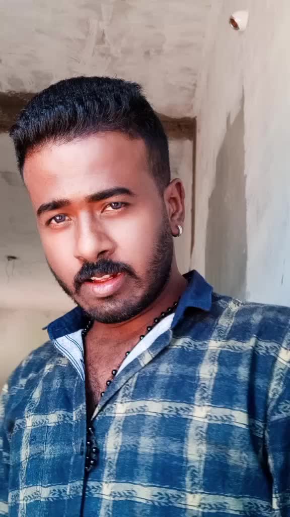 @nalinaveen