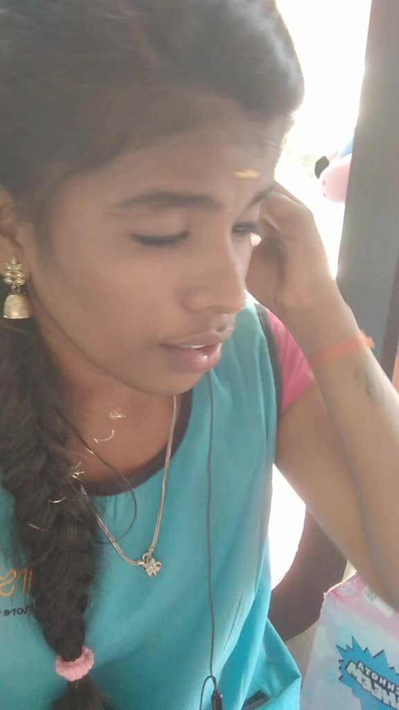 @Lovely aarthi😍