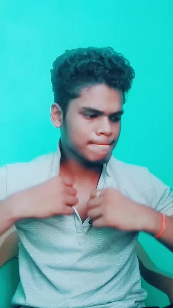 @outstanding boy om💔