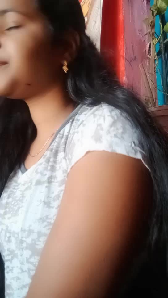@Aarti_manikpuri😘