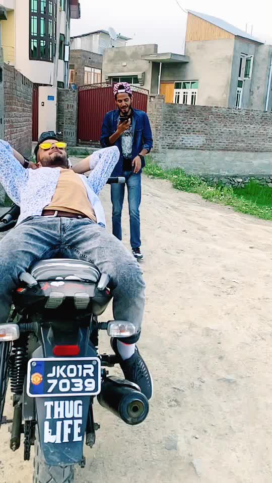@wamikmalik