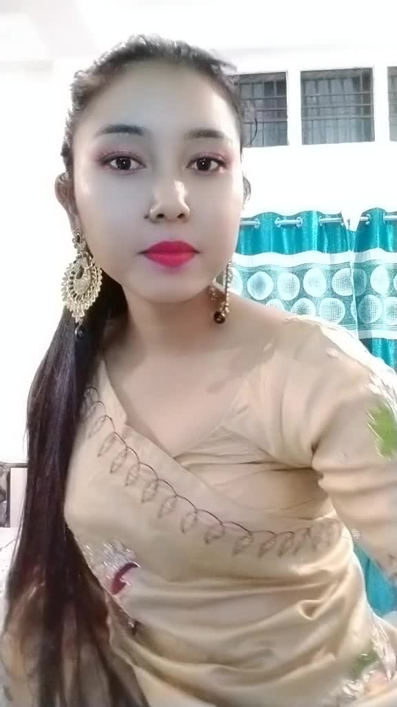 @tinaborah