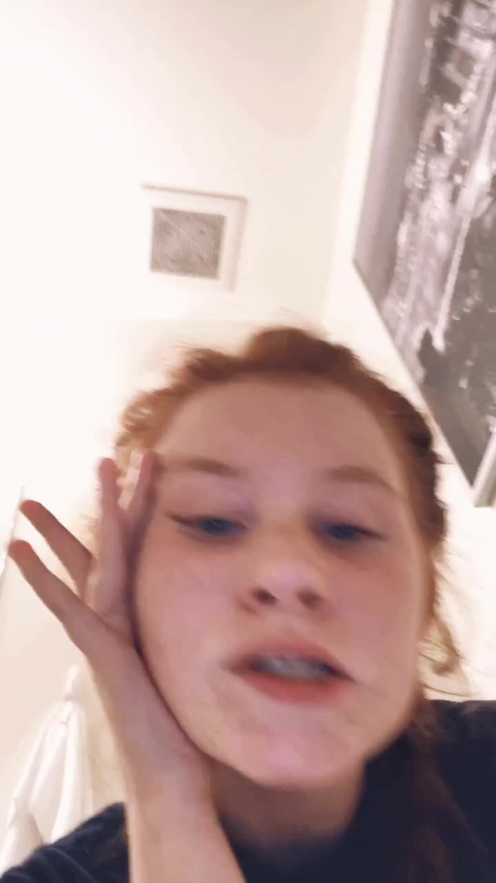 @Clem ☮️