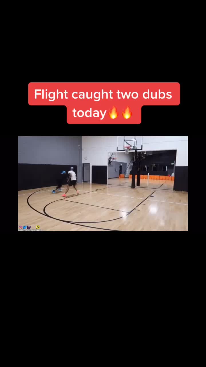 @Flightmemes🥵