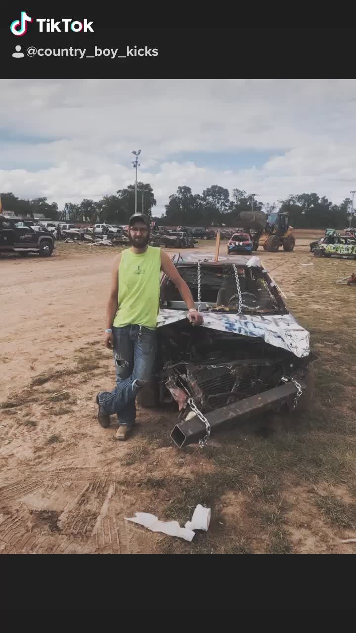 @country_boy_kicks