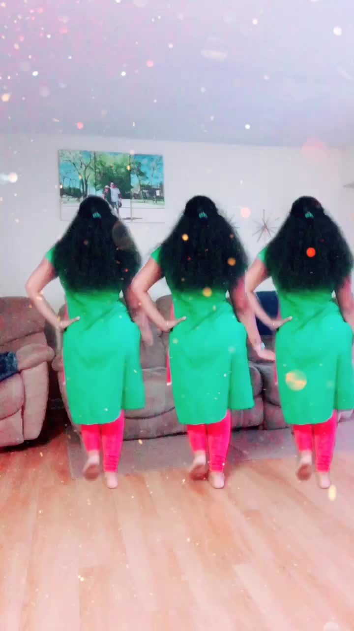 @Bharathi 👸👰