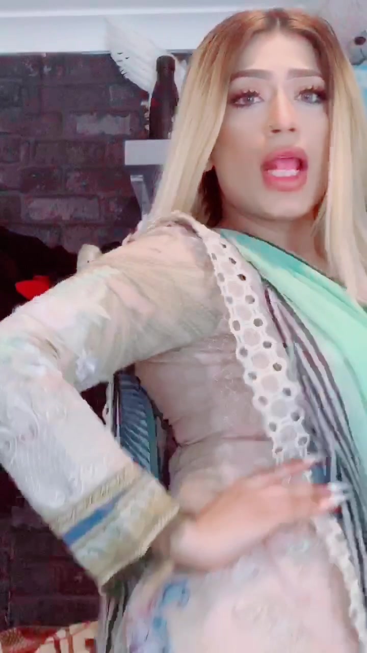 @Super_zara_