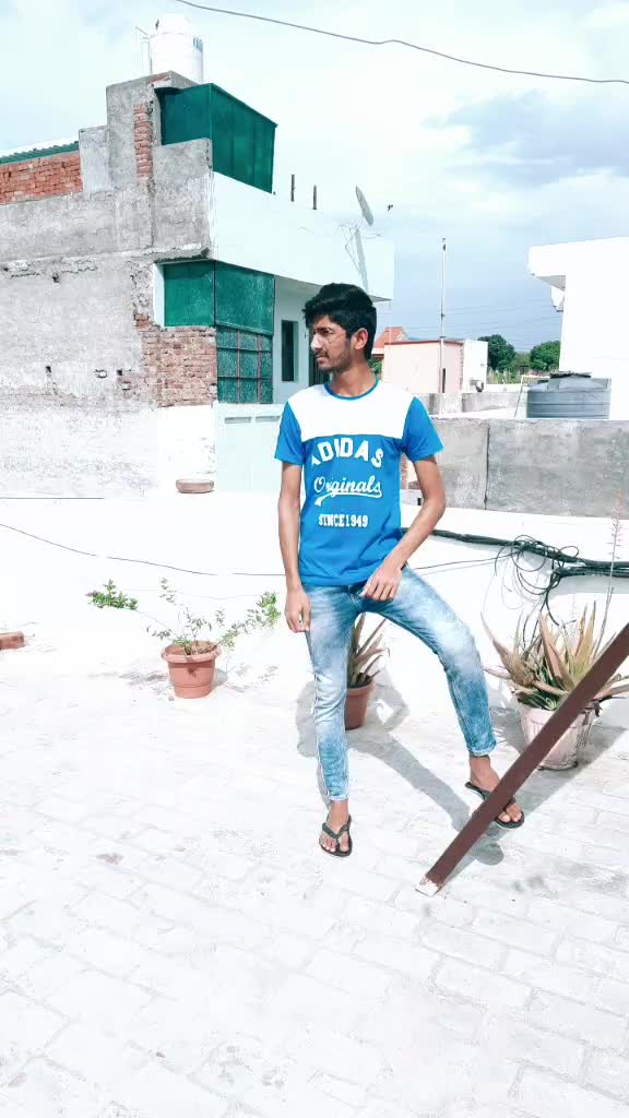 @Sahil_01_jaAt