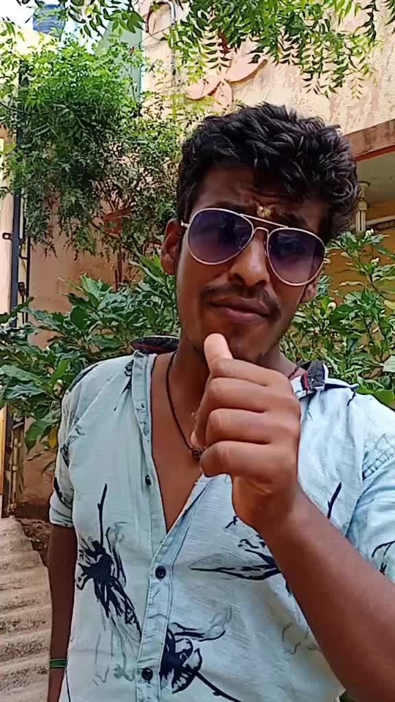 @ViP