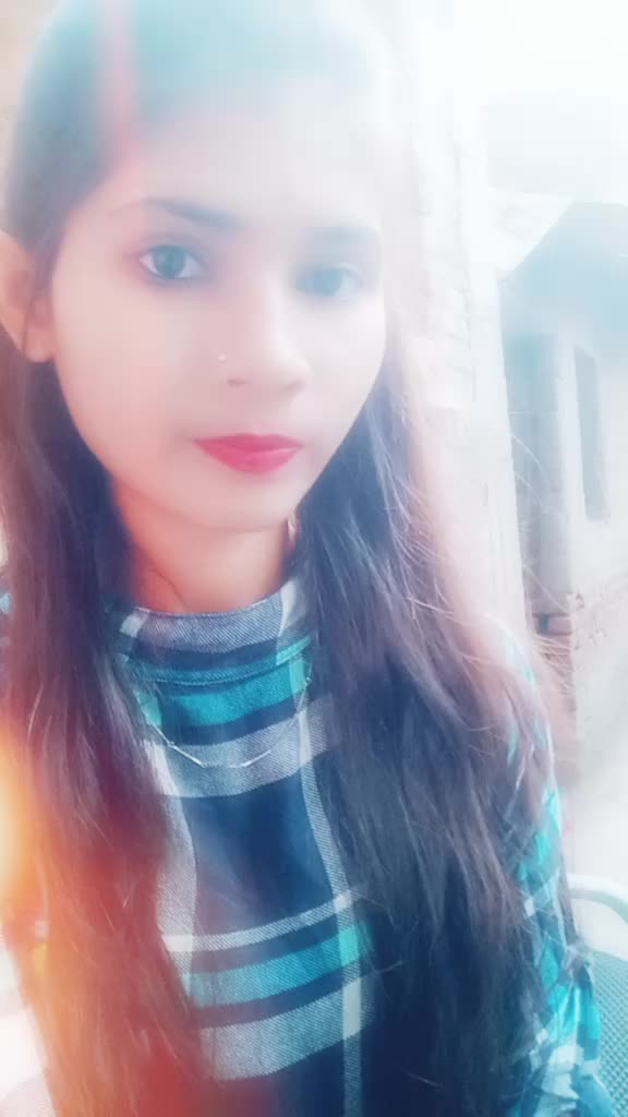 @cute girl 😉😉