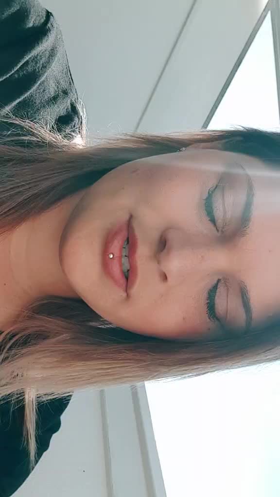 @Melina