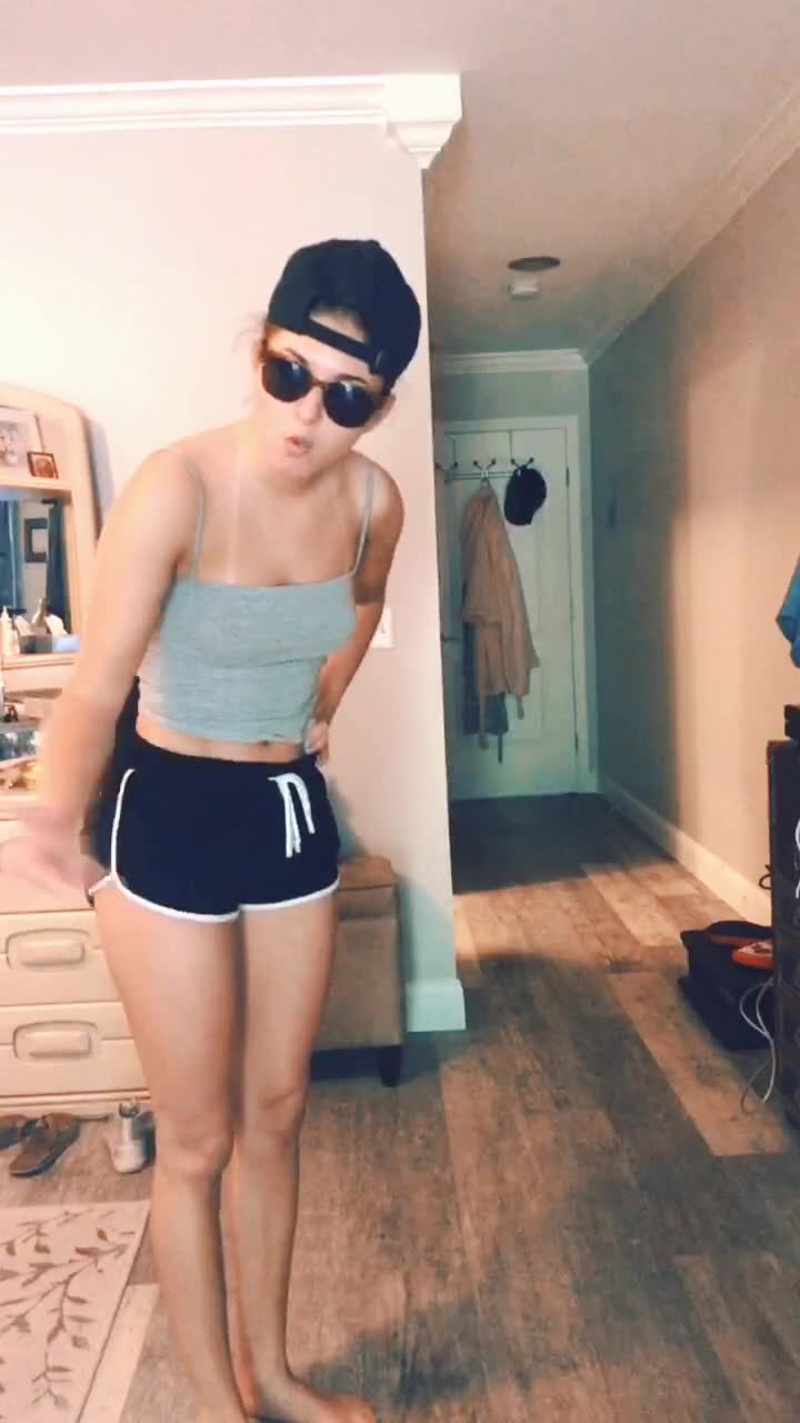 @Claudia Swidzinski