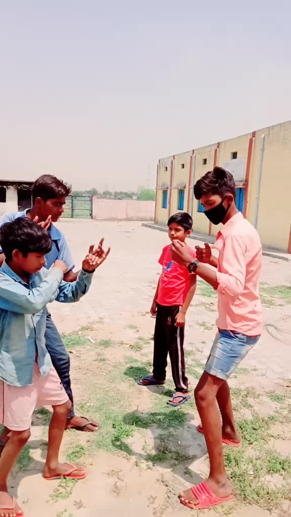 @कवाडी05