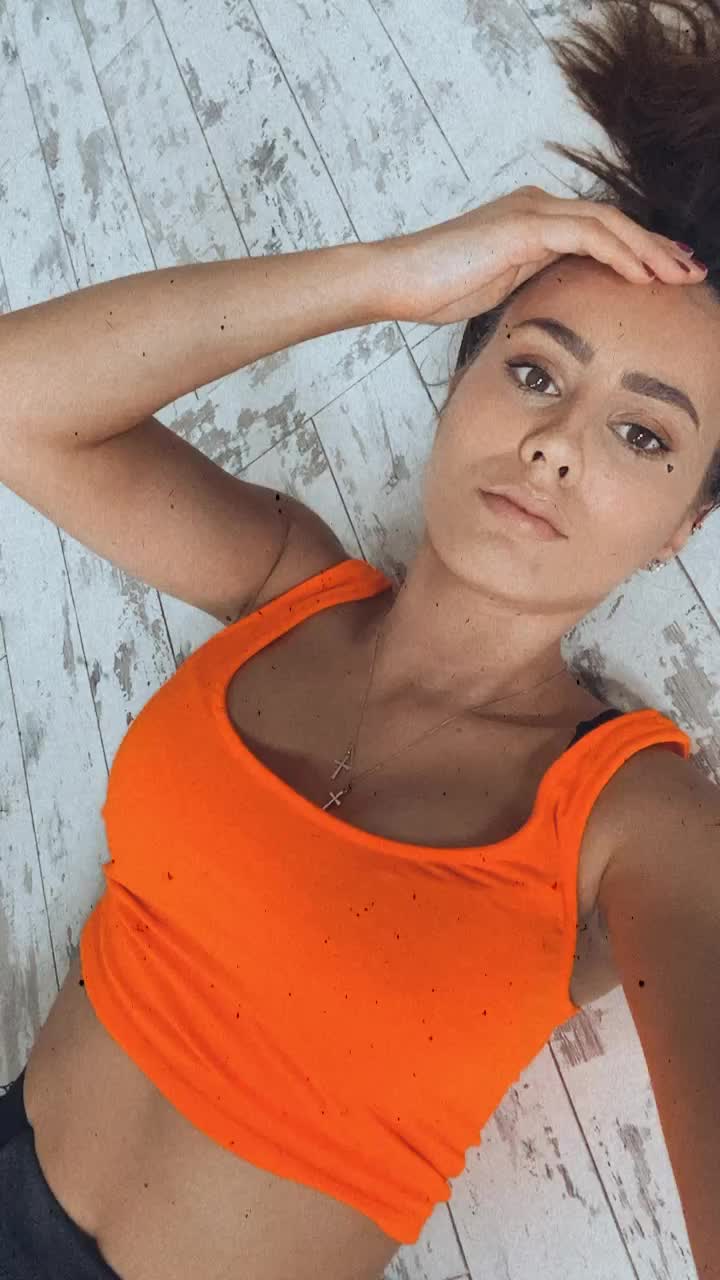 @NiomiTanina